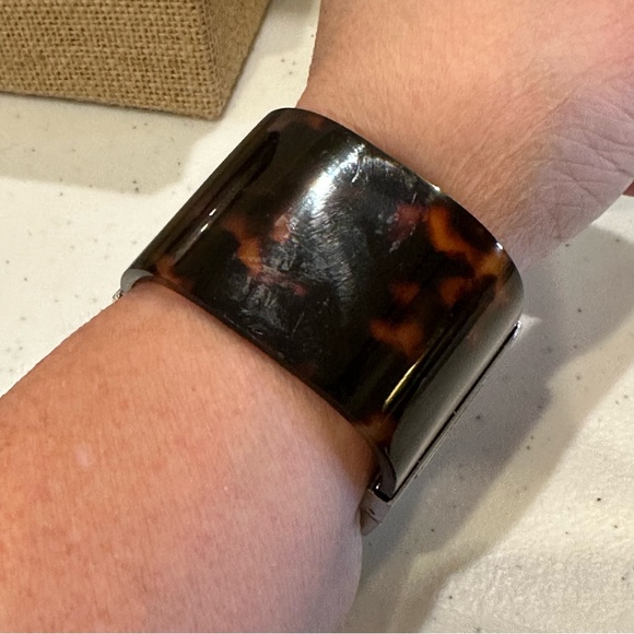 Rustic Cuff Bracelet wide clamper bangle Faux Tortoise, silver tone - Picture 2 of 13